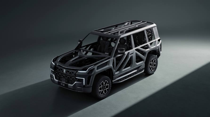 深圳310仰望U8硬派越野的科技魅力，国能汽车对传统燃油车市场的冲击